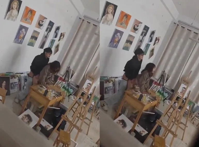 Clip Sex 18+ Quay Lén Hai Sinh Viên Địt Nhau Trong Phòng Dạy Vẽ Của Trường