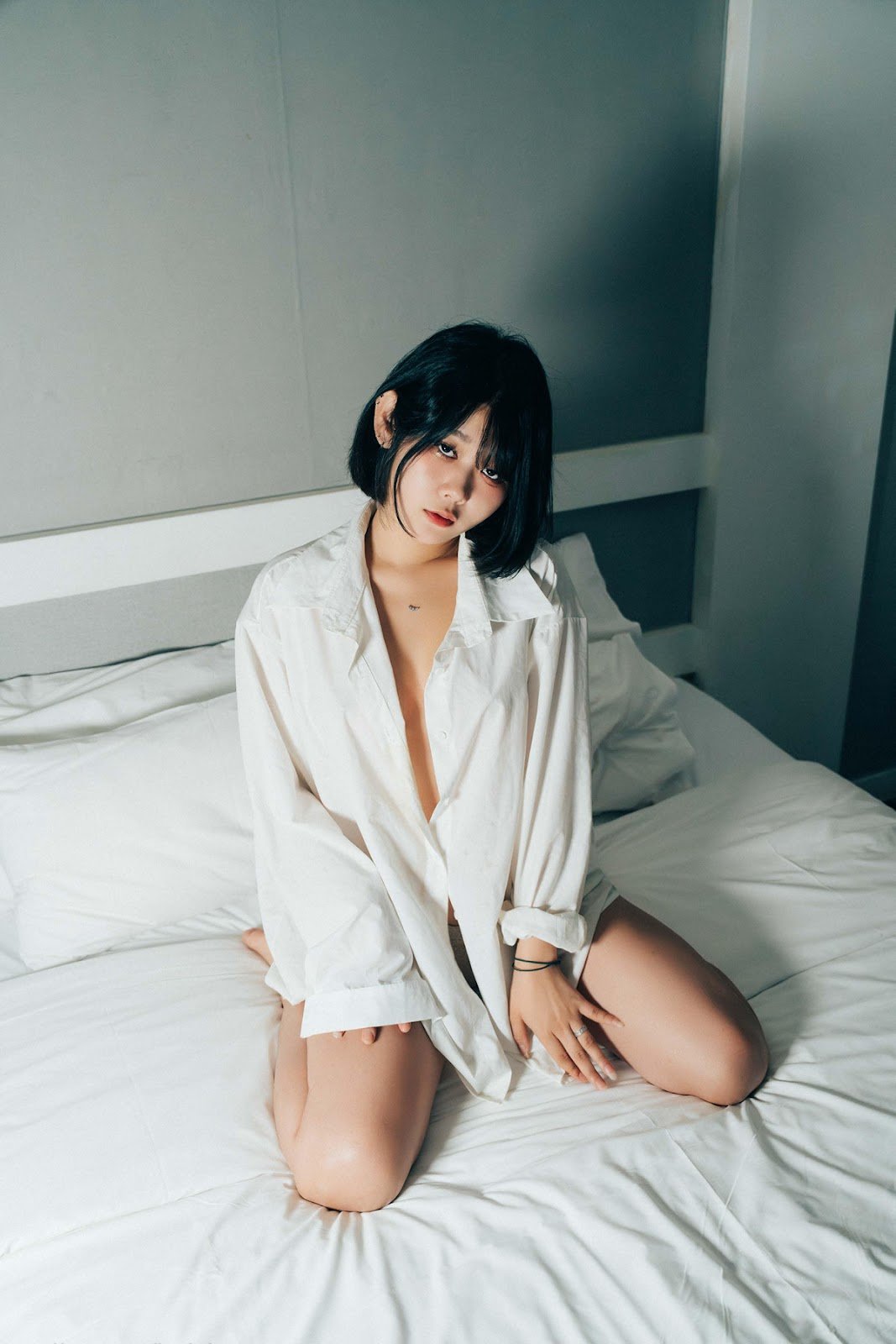 Ảnh Nude 18+ Gái Xinh ZIA.Kwon 권지아, Loozy ‘Gel Massage’ Set.01